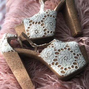 Jessica Simpson Mary Jane platform heel sandal